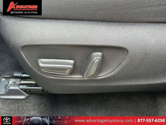Certified 2025 Toyota Grand Highlander AWD image 24
