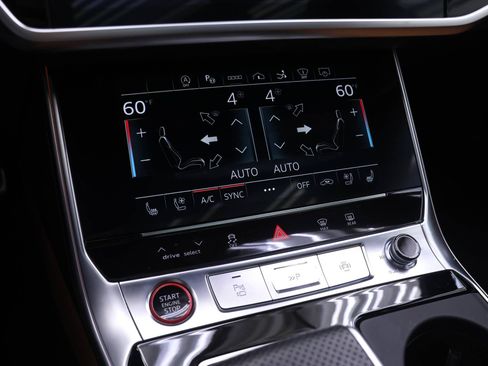 Certified 2024 Audi RS 7 Performance AWD/4WD image 9
