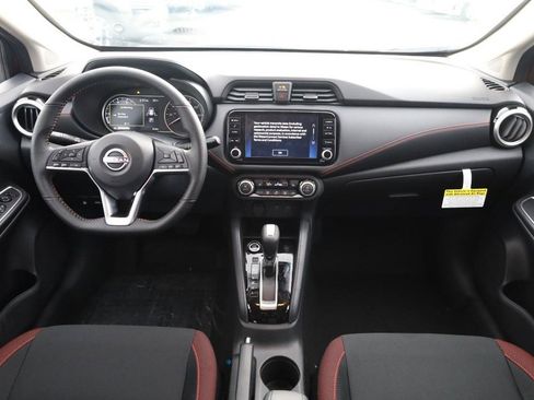 New 2025 Nissan Versa SR w/ Trunk Package image 21