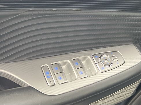 Used 2024 Hyundai Palisade Calligraphy FWD image 17