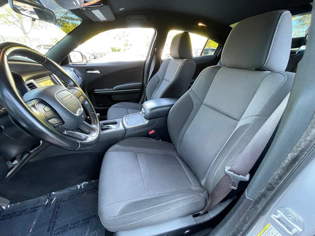Used 2022 Dodge Charger SXT RWD image 22