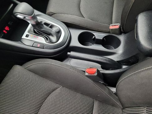 Used 2020 Kia Forte Sedan FWD image 26