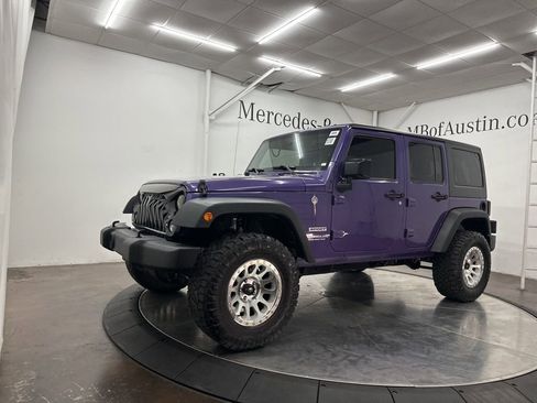 Used 2017 Jeep Wrangler Unlimited Sport w/ Quick Order Package 23S image 3