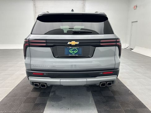 Certified 2025 Chevrolet Traverse LT w/ Sun and Wheel Package AWD/4WD image 6
