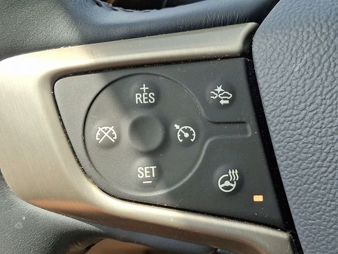 Used 2021 GMC Acadia Denali image 21