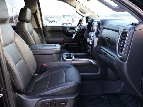 Used 2021 GMC Sierra 1500 SLT image 15