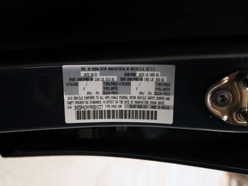 Used 2023 MAZDA MAZDA3 s image 43