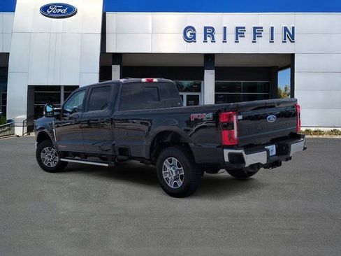 Used 2024 Ford F350 Lariat AWD/4WD image 9