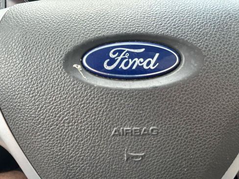 Used 2012 Ford Edge Limited FWD image 21