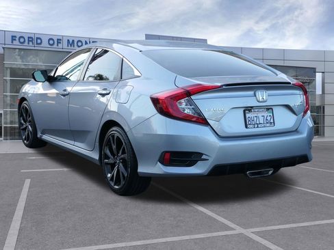 Used 2019 Honda Civic Sport image 6