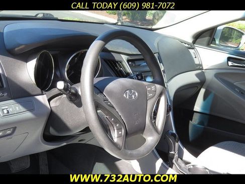 Used 2011 Hyundai Sonata Hybrid image 29