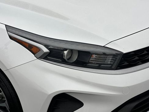 Used 2022 Kia Forte LXS w/ LXS Technology Package image 10