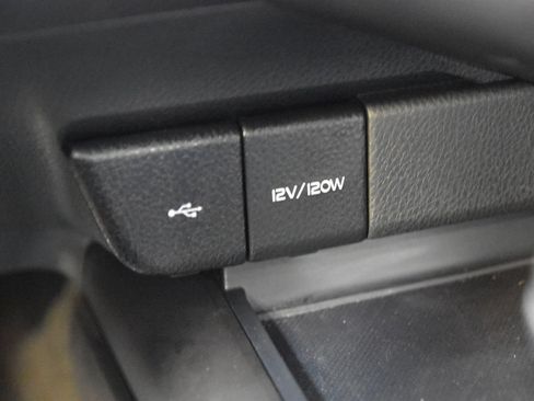 Used 2023 Toyota Camry SE FWD image 28