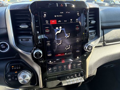 Used 2019 RAM 1500 Laramie image 15