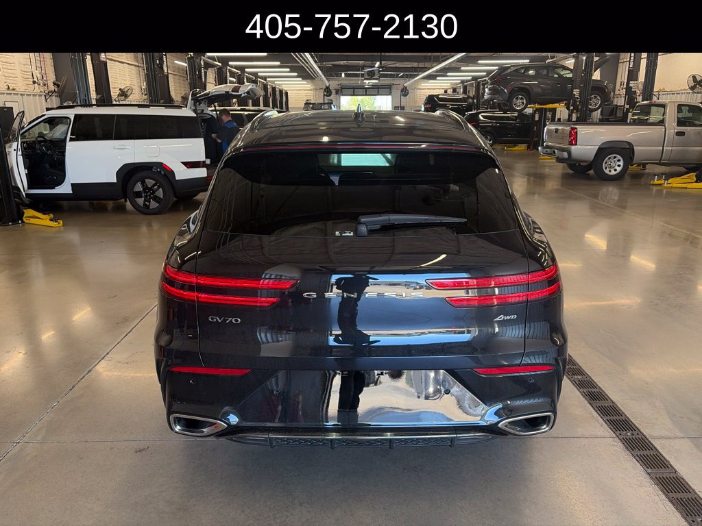 Certified 2026 Genesis GV70 2.5T Sport Prestige AWD/4WD image 10