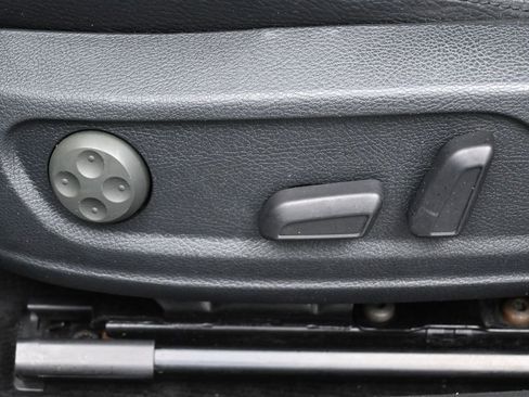 Used 2016 Volkswagen CC Sport image 10