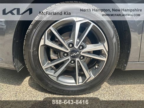 Used 2023 Kia Forte LXS FWD image 28