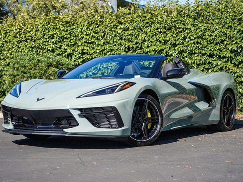 Used 2024 Chevrolet Corvette Stingray Convertible w/ 1LT RWD image 27