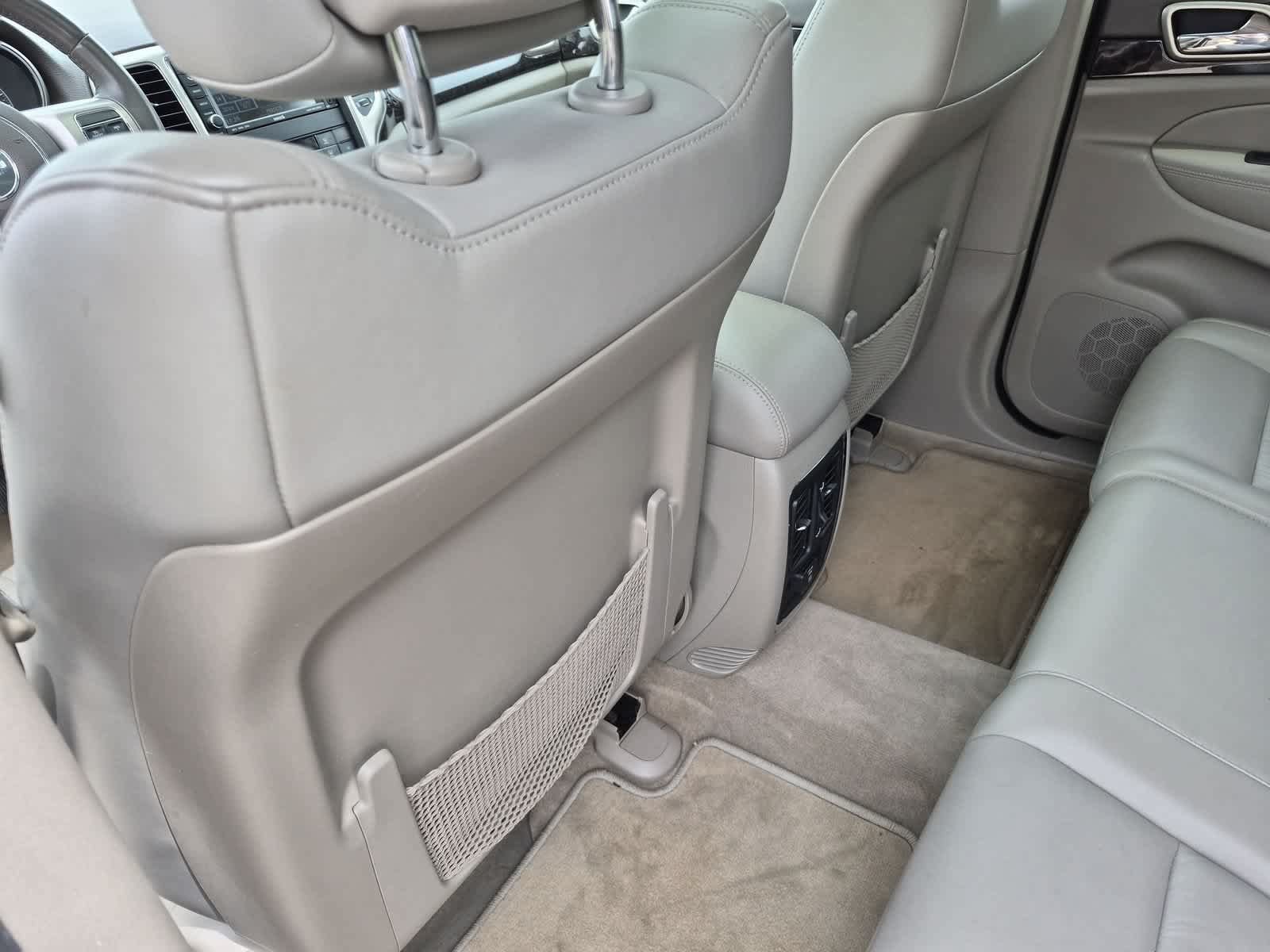 Used 2011 Jeep Grand Cherokee Laredo AWD/4WD image 18