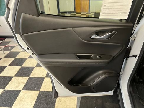 Used 2022 Chevrolet Blazer LT AWD/4WD image 36