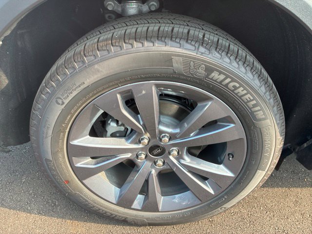 New 2026 Ford Explorer Active w/ Active Comfort Package AWD/4WD image 15
