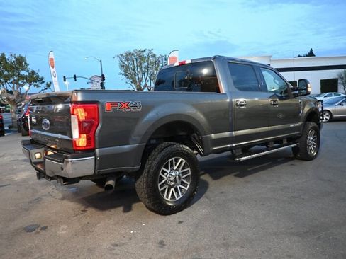 Used 2018 Ford F350 Lariat w/ Lariat Ultimate Package image 12