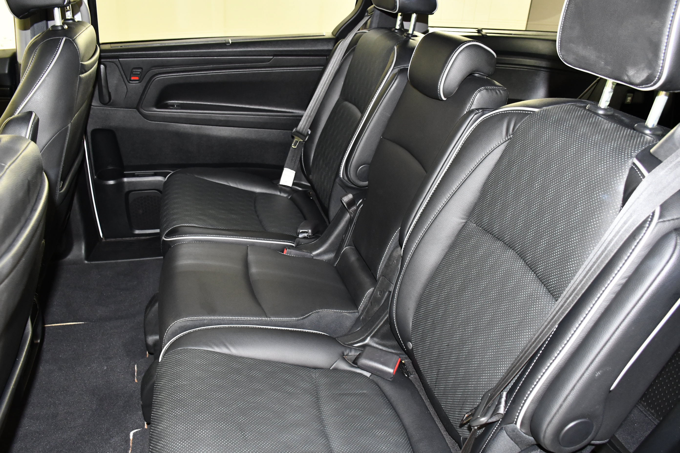 Used 2022 Honda Odyssey Elite image 47