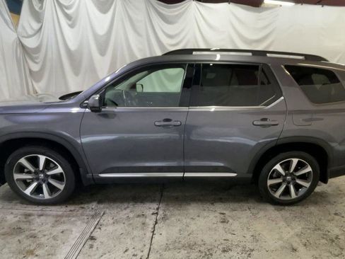Used 2025 Honda Pilot Elite image 5