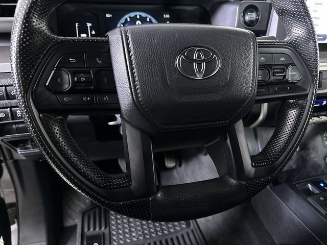 Used 2025 Toyota Tacoma SR5 RWD image 11