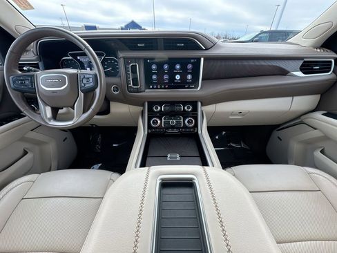Certified 2021 GMC Yukon Denali image 22