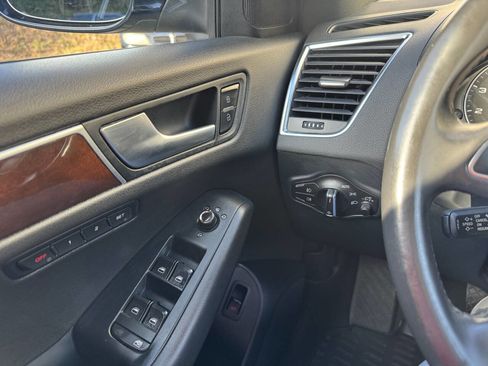 Used 2012 Audi Q5 2.0T Premium Plus image 24