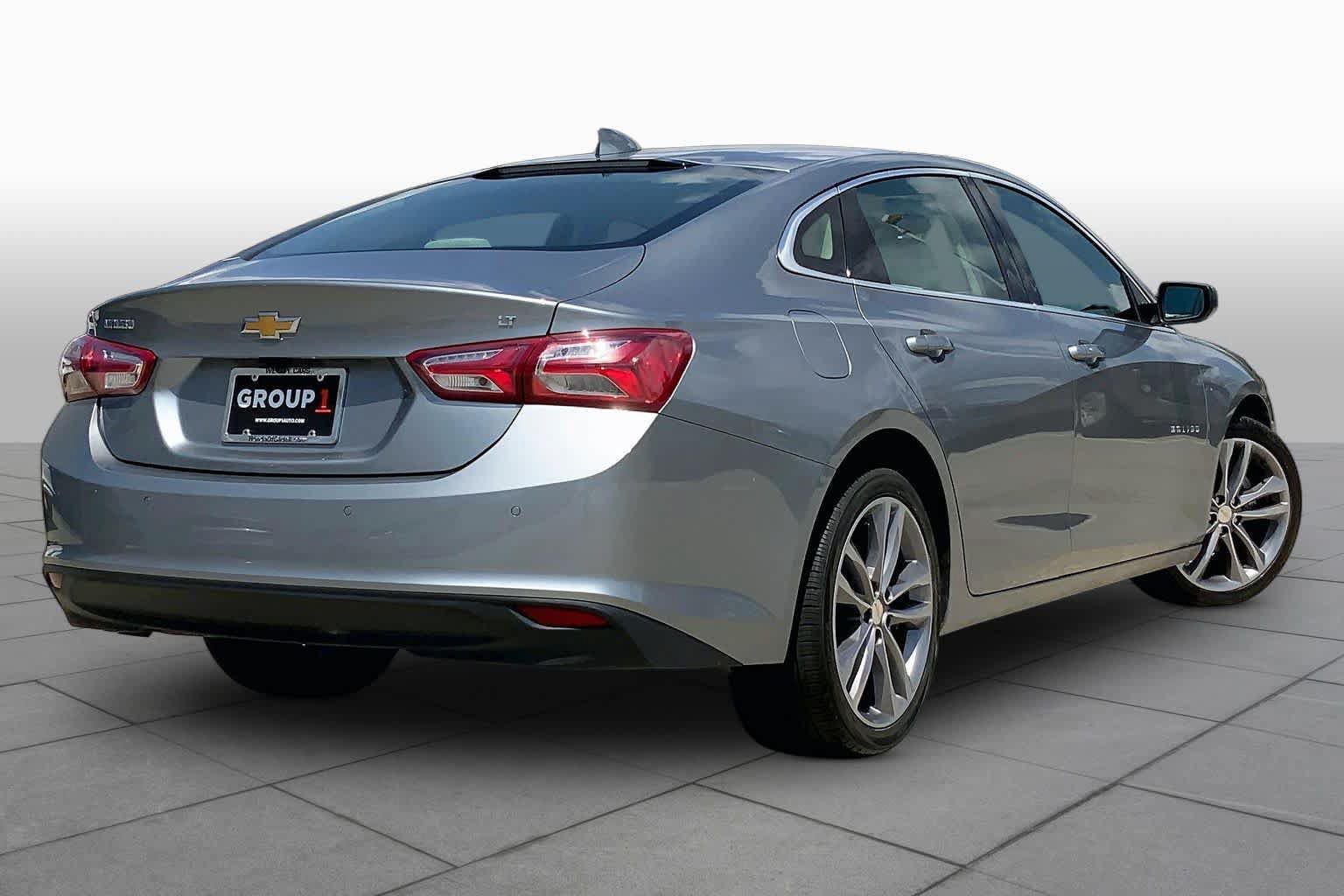 Used 2024 Chevrolet Malibu LT FWD image 12