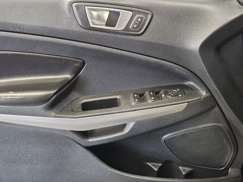 Used 2020 Ford EcoSport Titanium image 25