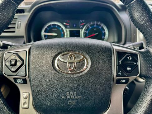 Used 2017 Toyota 4Runner SR5 image 15