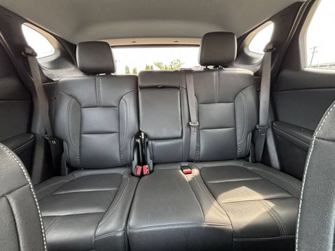 Used 2024 Chevrolet Blazer LT FWD image 37