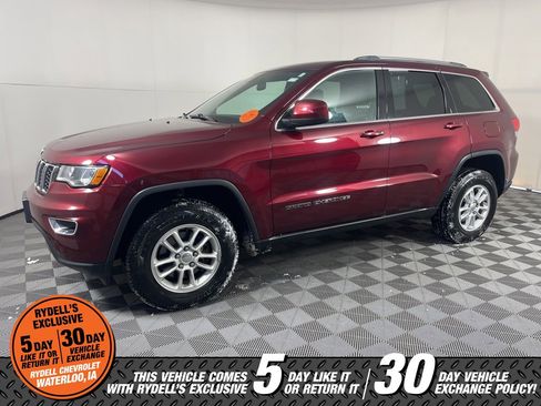 Used 2018 Jeep Grand Cherokee Laredo image 11