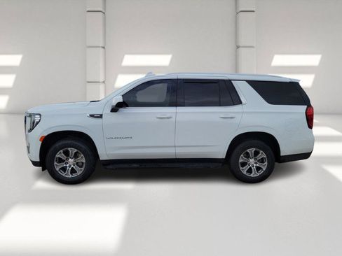 Used 2022 GMC Yukon SLE w/ Gmc Pro Safety Plus Package image 4