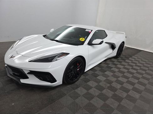 Used 2023 Chevrolet Corvette Stingray Premium Conv w/ Z51 Performance Package image 2
