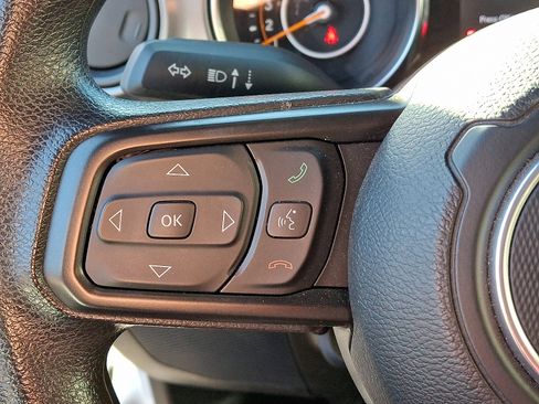 Used 2023 Jeep Wrangler Sport image 22