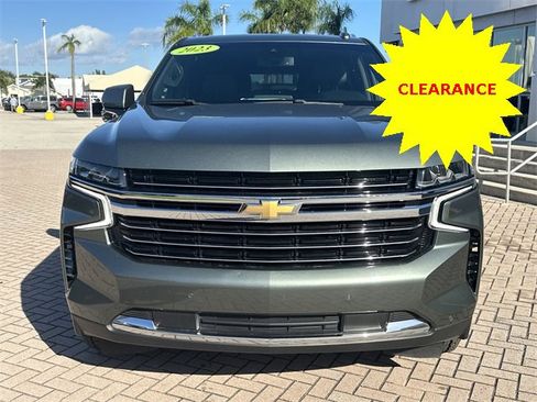 Used 2023 Chevrolet Suburban LT image 5