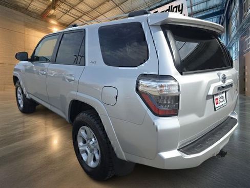 Certified 2024 Toyota 4Runner SR5 Premium w/ Moonroof Package AWD/4WD image 5