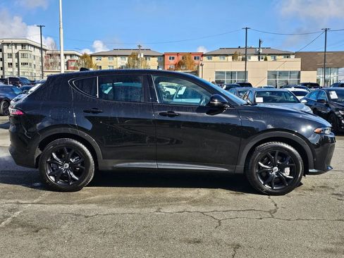 Used 2024 Dodge Hornet R/T Plus w/ Tech Pack Plus w/o Parking AWD/4WD image 9