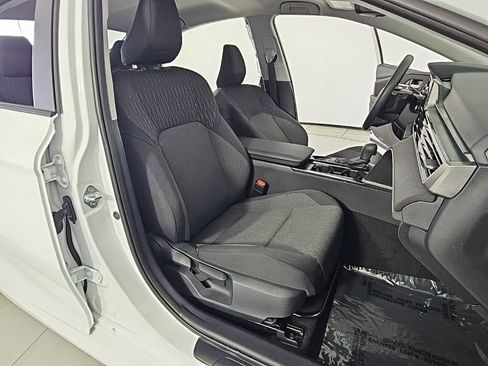 Used 2025 Toyota Camry LE w/ Convenience Package image 20