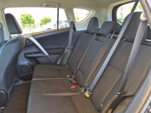 Used 2017 Toyota RAV4 LE w/ Carpet Mat Package FWD image 17