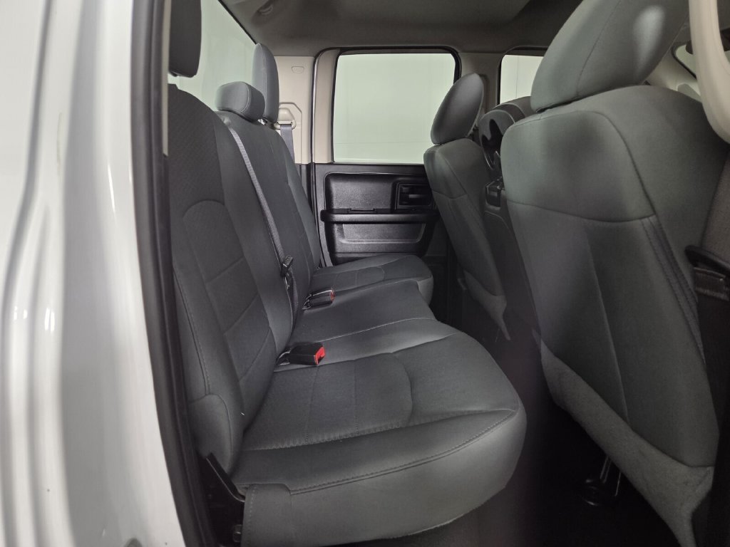 Used 2019 RAM 1500 Tradesman w/ Chrome Plus Package RWD image 27