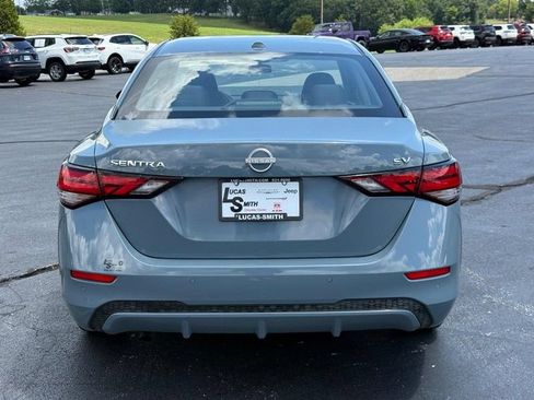 Used 2024 Nissan Sentra SV FWD image 5