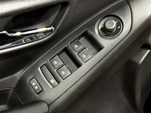 Used 2020 Chevrolet Trax LS w/ Tint and Cruise Package image 25