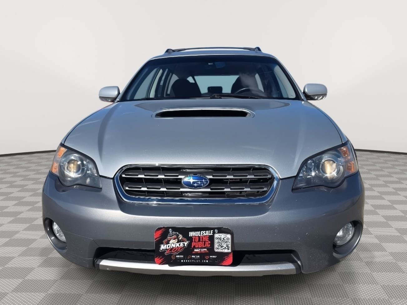 Used 2005 Subaru Outback 2.5XT AWD/4WD image 2