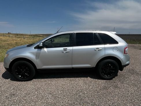 Used 2010 Ford Edge SEL AWD/4WD image 2