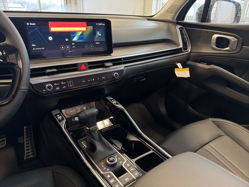 New 2026 Kia Sorento SX image 24
